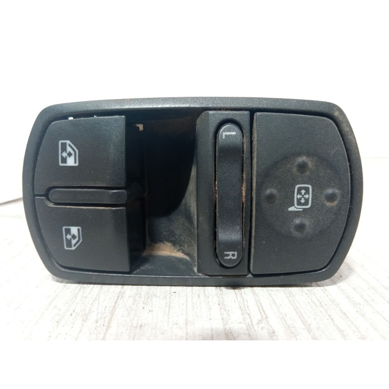 Recambio de mando elevalunas delantero izquierdo para opel corsa d (s07) 1.4 (l08, l68) referencia OEM IAM 13258521AA 315625731 