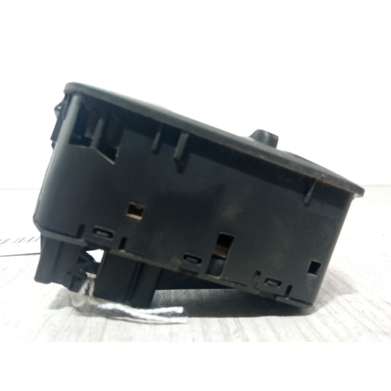 Recambio de mando elevalunas delantero izquierdo para opel corsa d (s07) 1.4 (l08, l68) referencia OEM IAM 13258521AA 315625731 