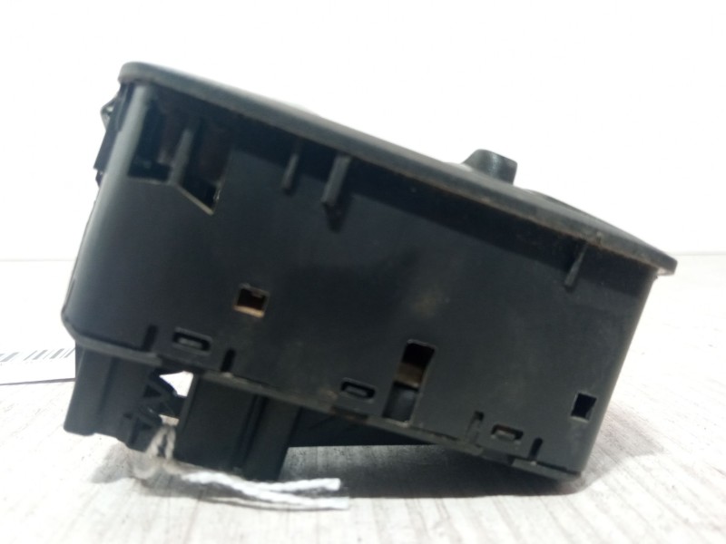 Recambio de mando elevalunas delantero izquierdo para opel corsa d (s07) 1.4 (l08, l68) referencia OEM IAM 13258521AA 315625731 