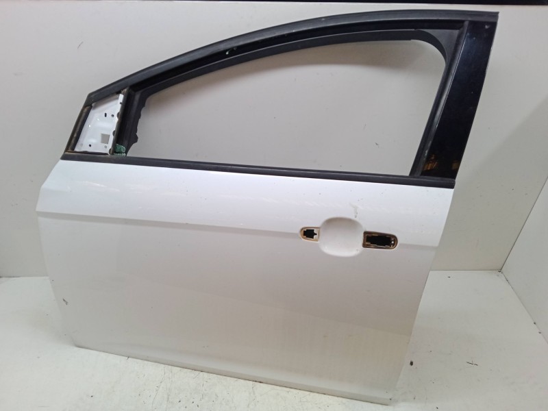 Recambio de puerta delantera izquierda para ford focus iii 1.0 ecoboost referencia OEM IAM   