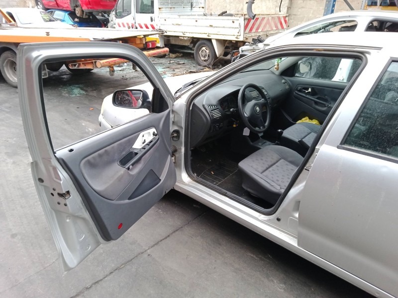 seat ibiza ii (6k1) del año 2001