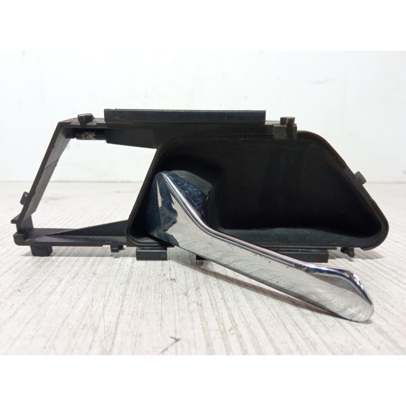 Recambio de maneta interior puerta delantera izquierda para mercedes-benz clase e (w124) e 300 4-matic (124.230) referencia OEM 