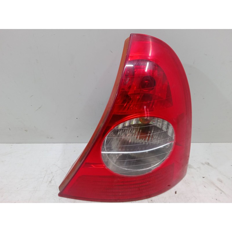 Recambio de piloto trasero derecho para renault clio ii (bb_, cb_) 1.2 (bb0a, bb0f, bb10, bb1k, bb28, bb2d, bb2h, cb0a,... refer