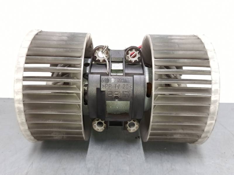 MOTOR CALEFACCION 64113453729 
