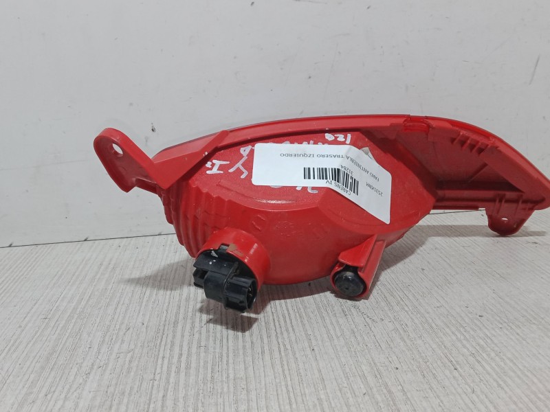 Recambio de faro antiniebla trasero izquierdo para kia carens iv 1.6 gdi referencia OEM IAM   