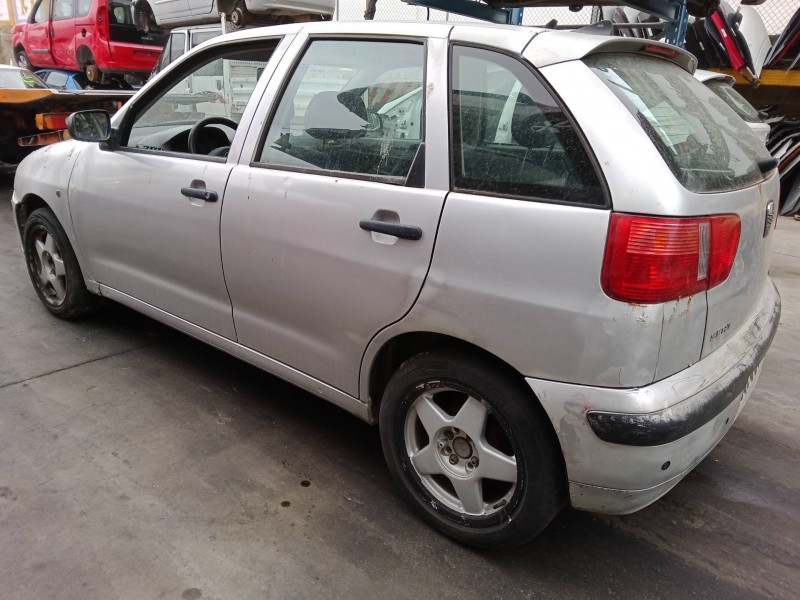 seat ibiza ii (6k1) del año 2001