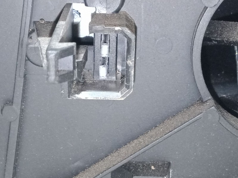 Recambio de piloto trasero izquierdo para peugeot 306 hatchback (7a, 7c, n3, n5) 1.6 referencia OEM IAM 2321G  