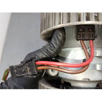 MOTOR CALEFACCION 64113453729 