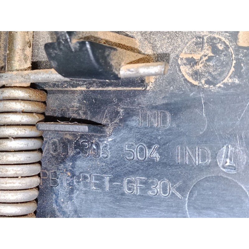 Recambio de maneta exterior porton para renault kangoo (kc0/1_) d 65 1.9 (kc0e, kc02, kc0j, kc0n) referencia OEM IAM 700303504IN