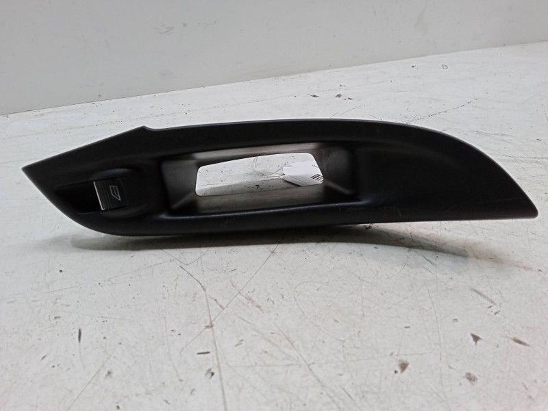 Recambio de mando elevalunas trasero derecho para ford focus iii 1.0 ecoboost referencia OEM IAM   