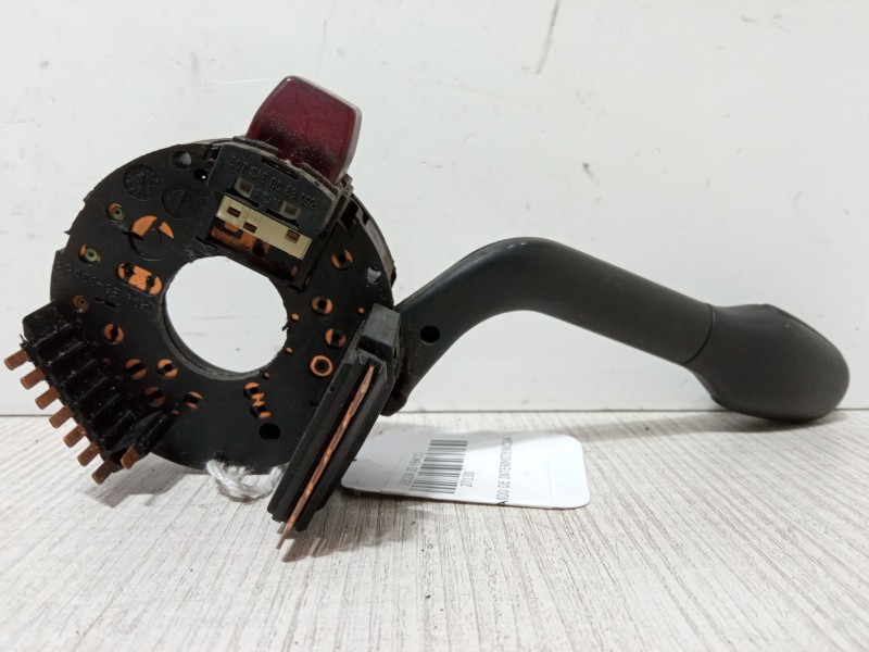 Recambio de mando de intermitencia para seat ibiza ii (6k1) 1.4 i referencia OEM IAM   