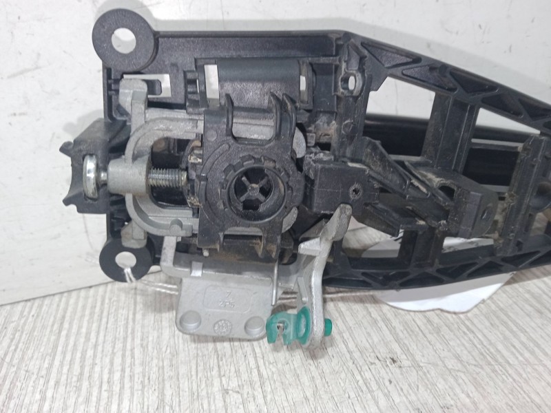 Recambio de maneta exterior puerta delantera derecha para opel corsa d (s07) 1.3 cdti (l08, l68) referencia OEM IAM   