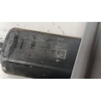 ELEVALUNAS ELECTRICO TRASERO DERECHO 