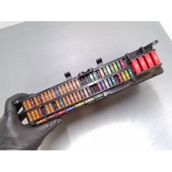 CAJA RELES / FUSIBLES 518877006 