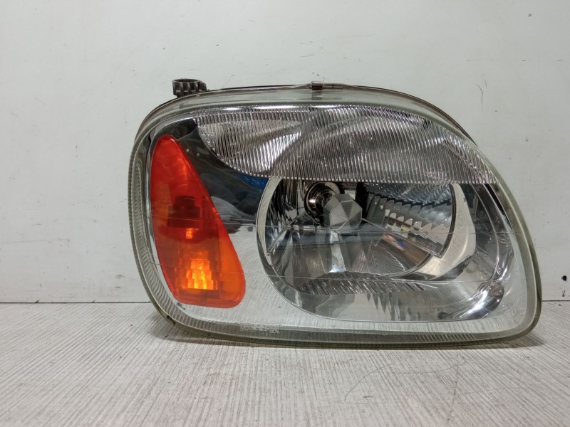 Recambio de faro derecho para nissan micra ii (k11) 1.0 i 16v referencia OEM IAM   