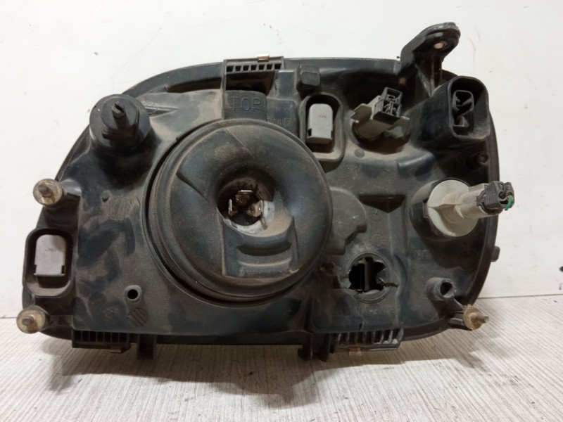 Recambio de faro derecho para nissan micra ii (k11) 1.0 i 16v referencia OEM IAM   