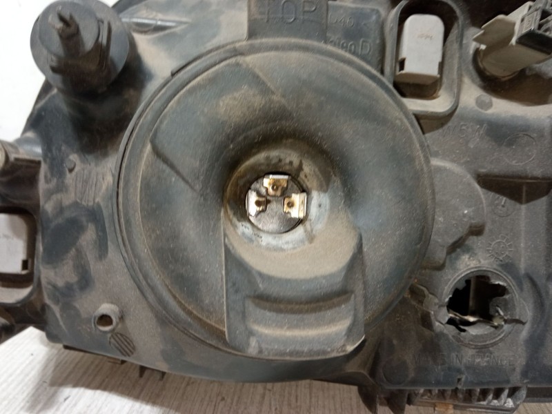 Recambio de faro derecho para nissan micra ii (k11) 1.0 i 16v referencia OEM IAM   