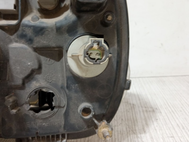 Recambio de faro derecho para nissan micra ii (k11) 1.0 i 16v referencia OEM IAM   