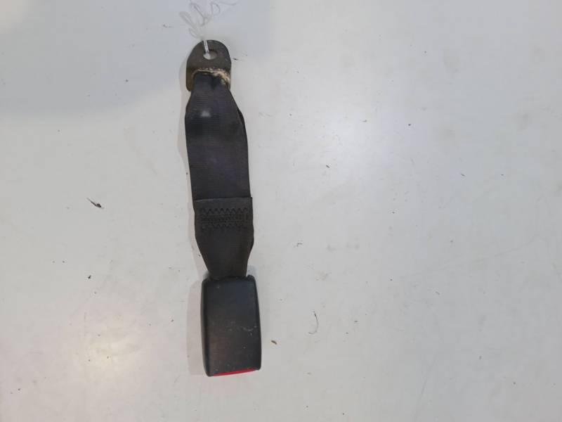 ANCLAJE CINTURON TRASERO IZQUIERDO 