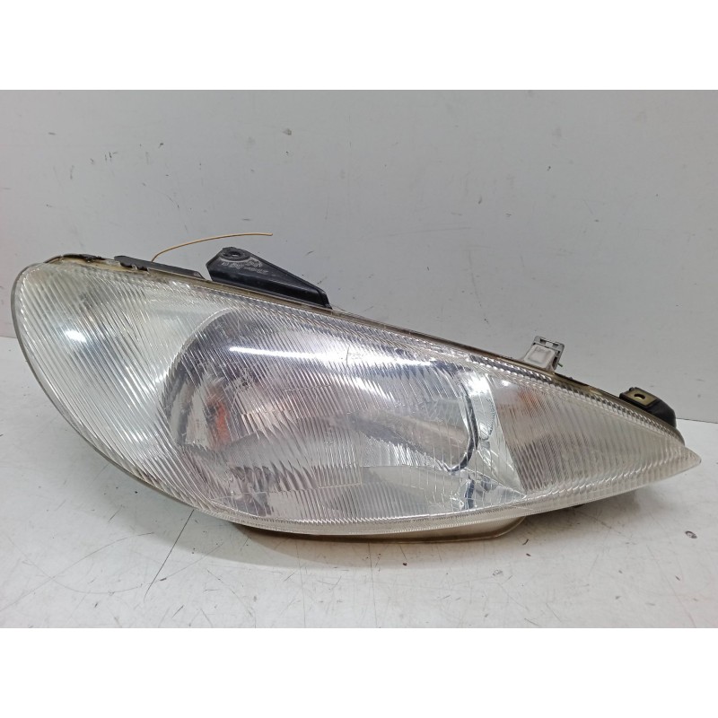 Recambio de faro derecho para peugeot 206 hatchback (2a/c) 1.4 i referencia OEM IAM   