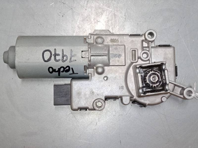 MOTOR TECHO SOLAR 6761692265204 10002728B 0390200053