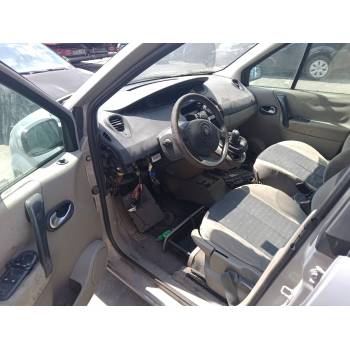 RENAULT GRAND SCÉNIC II (JM0/1_)