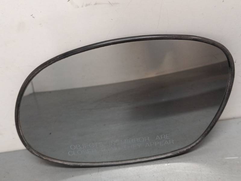 CRISTAL RETROVISOR IZQUIERDO 