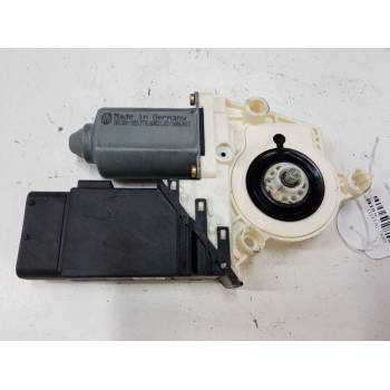 MOTOR ELEVALUNA DELANTERO DERECHO 1C959802A 
