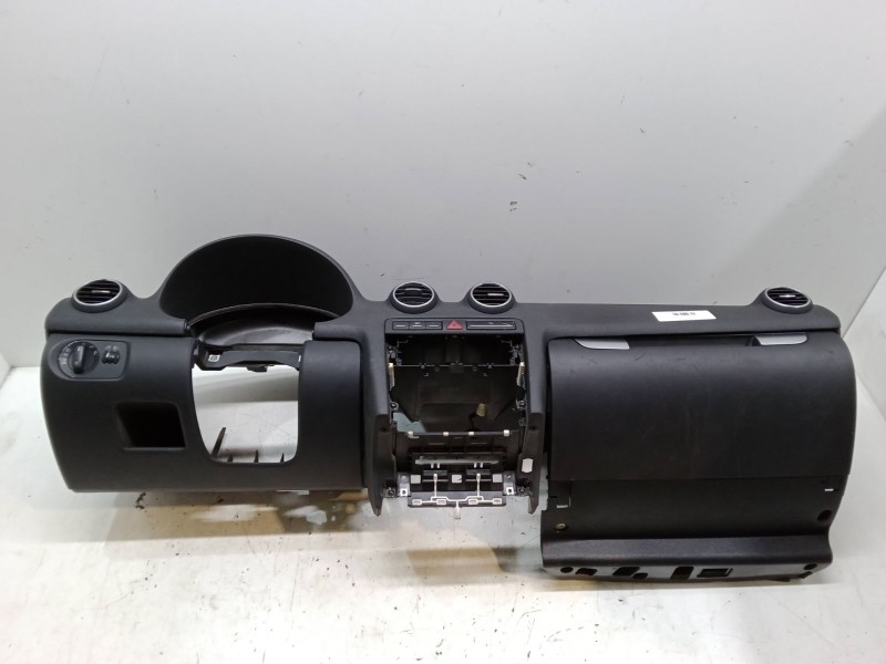 Recambio de salpicadero para audi a3 (8p1) 2.0 fsi referencia OEM IAM   