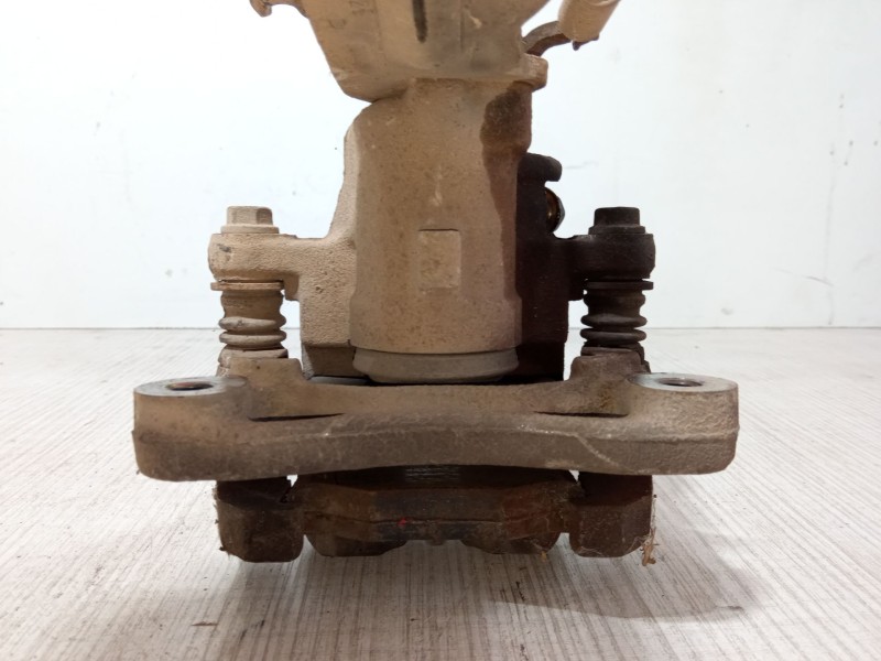 Recambio de pinza freno trasera derecha para nissan almera ii hatchback (n16) 2.2 di referencia OEM IAM b145  