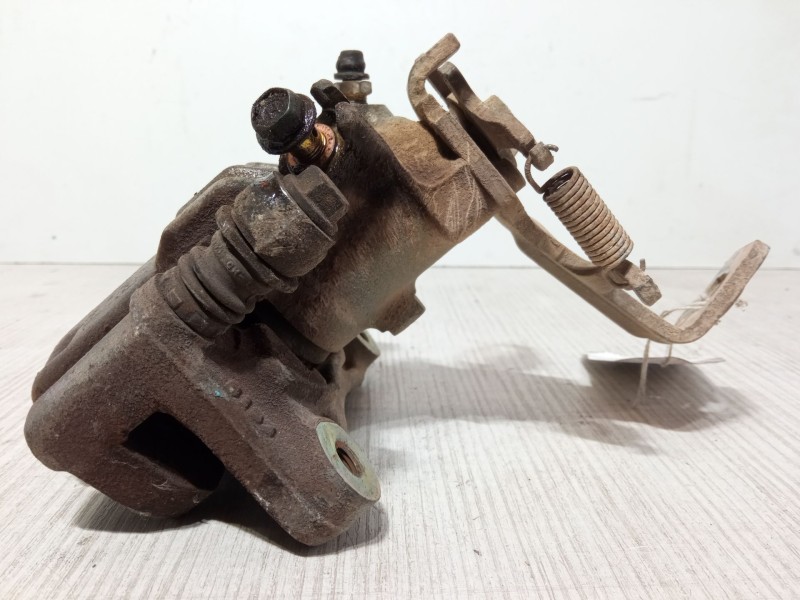 Recambio de pinza freno trasera izquierda para nissan almera ii hatchback (n16) 2.2 di referencia OEM IAM 2716/1  
