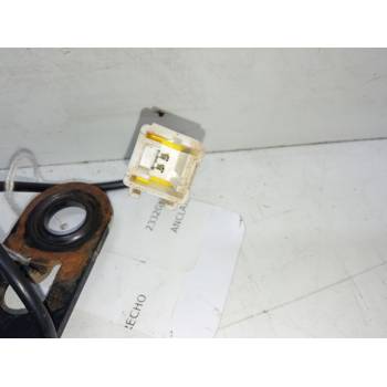ANCLAJE CINTURON DELANTERO DERECHO 