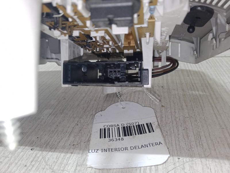 Recambio de luz interior delantera para opel corsa d (s07) 1.3 cdti (l08, l68) referencia OEM IAM   