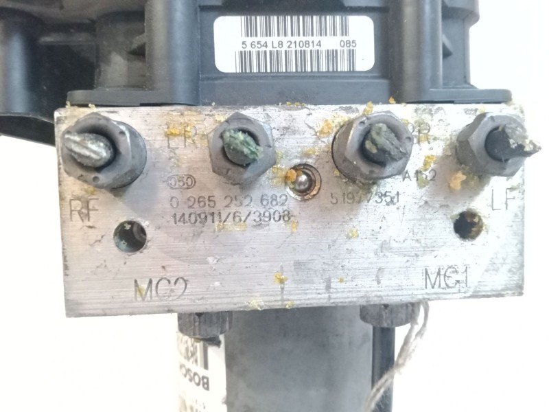 Recambio de abs para ford ka (ru8) 1.2 referencia OEM IAM 51977351  0265252682