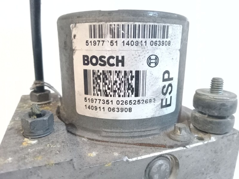 Recambio de abs para ford ka (ru8) 1.2 referencia OEM IAM 51977351  0265252682