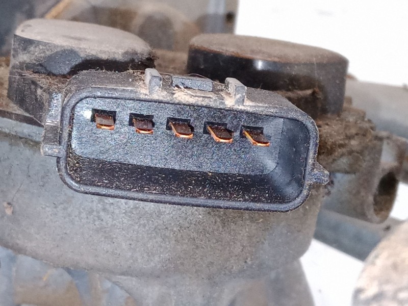 Recambio de motor limpia delantero para nissan almera ii hatchback (n16) 2.2 di referencia OEM IAM 404582  