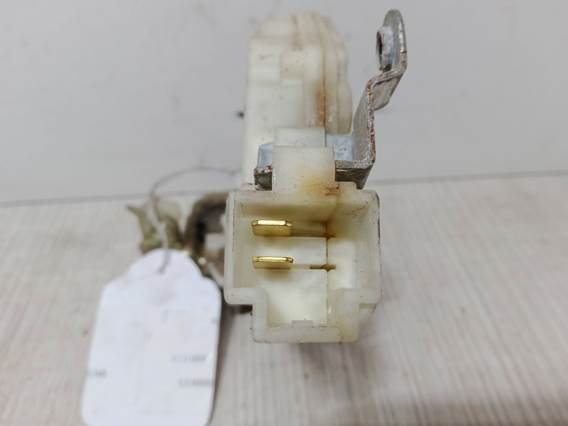 Recambio de cerradura puerta trasera derecha para nissan almera ii hatchback (n16) 2.2 di referencia OEM IAM   