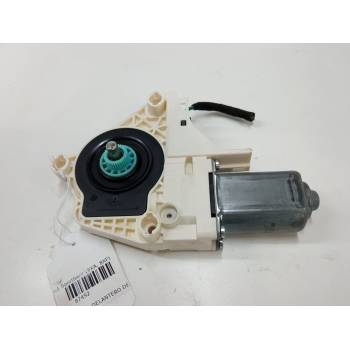 MOTOR ELEVALUNA DELANTERO DERECHO 8K0959802C 