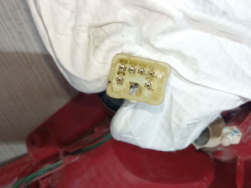 Recambio de piloto trasero derecho para chevrolet tacuma monospace (u100) 1.6 referencia OEM IAM   