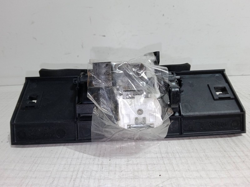 Recambio de maneta exterior porton para peugeot 206 hatchback (2a/c) 1.4 i referencia OEM IAM   