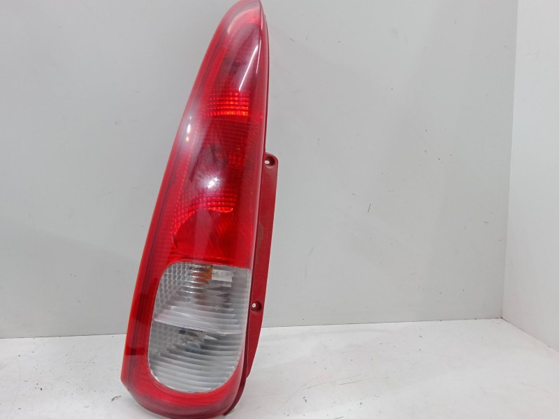 Recambio de piloto trasero izquierdo para chevrolet tacuma monospace (u100) 1.6 referencia OEM IAM   