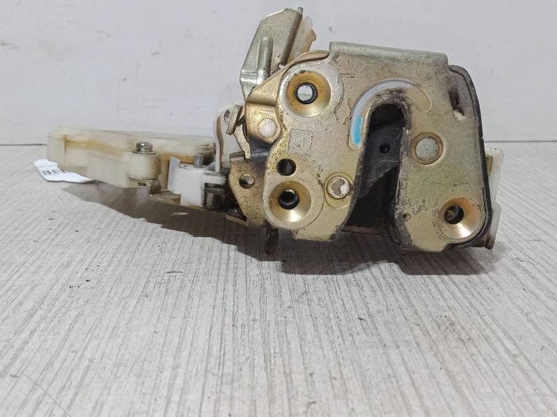 Recambio de cerradura puerta trasera izquierda para nissan almera ii hatchback (n16) 2.2 di referencia OEM IAM   