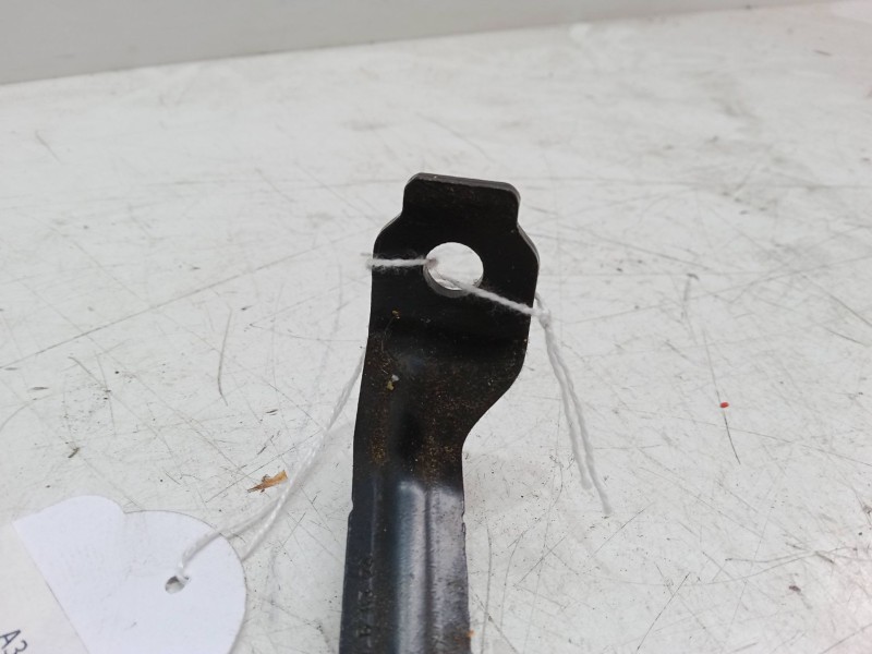 Recambio de anclaje cinturon delantero izquierdo para audi a3 (8p1) 2.0 fsi referencia OEM IAM   