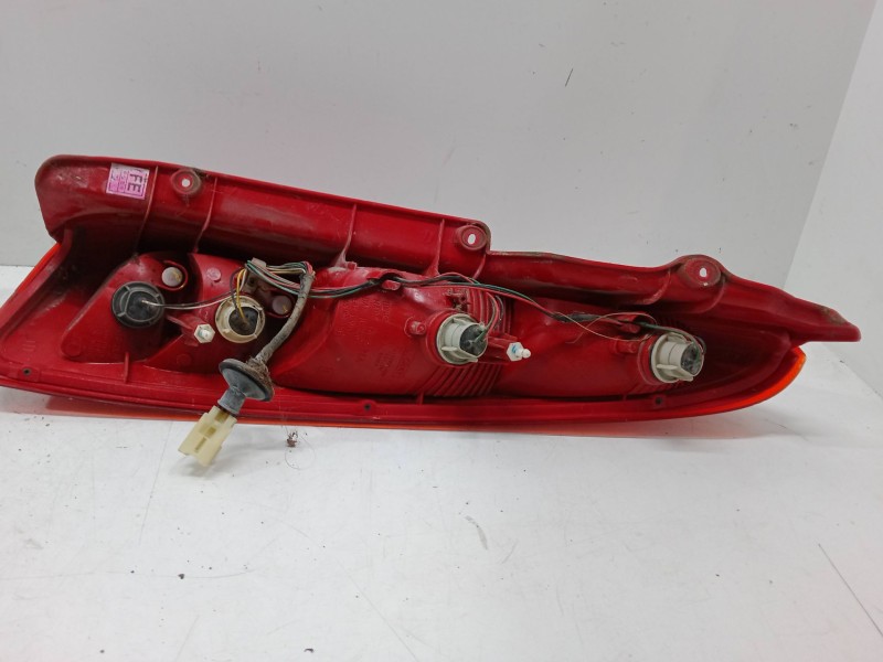 Recambio de piloto trasero izquierdo para chevrolet tacuma monospace (u100) 1.6 referencia OEM IAM   