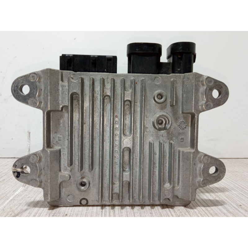 Recambio de centralita motor uce para citroën c3 i (fc_, fn_) 1.4 i referencia OEM IAM 9665433880 Q1T26372MZU 6900001744