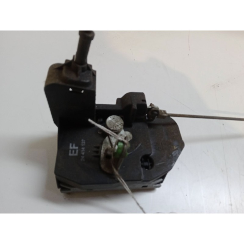 Recambio de cerradura puerta trasera derecha para opel corsa c (x01) 1.2 (f08, f68) referencia OEM IAM   
