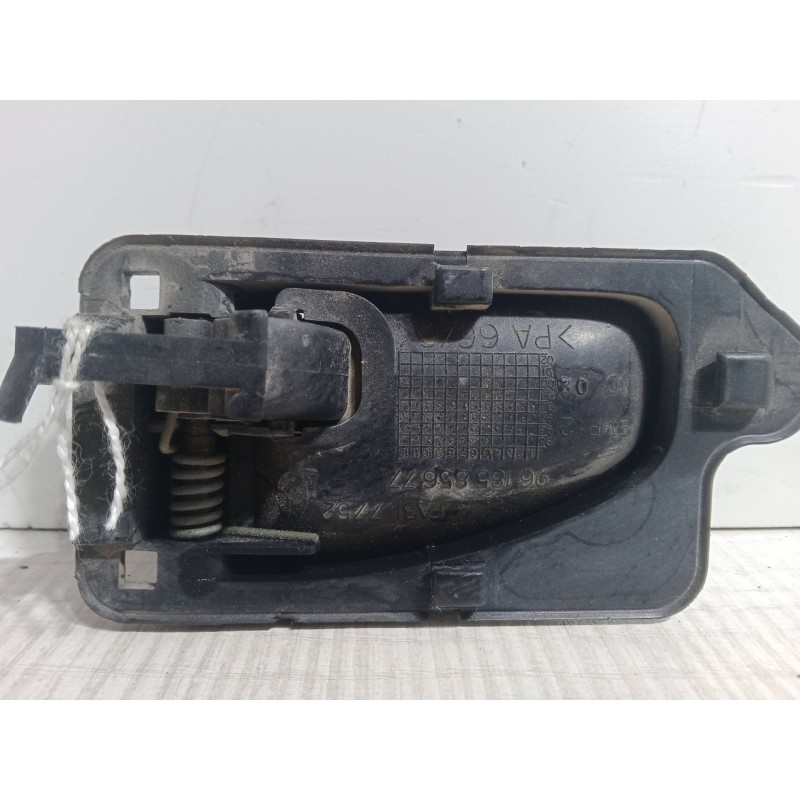 Recambio de maneta interior puerta delantera izquierda para citroën saxo (s0, s1) 1.4 vts referencia OEM IAM   