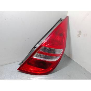 PILOTO TRASERO DERECHO 924012R0 