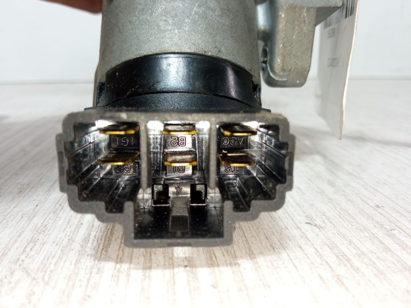 Recambio de clausor para chevrolet tacuma monospace (u100) 1.6 referencia OEM IAM UF531286  