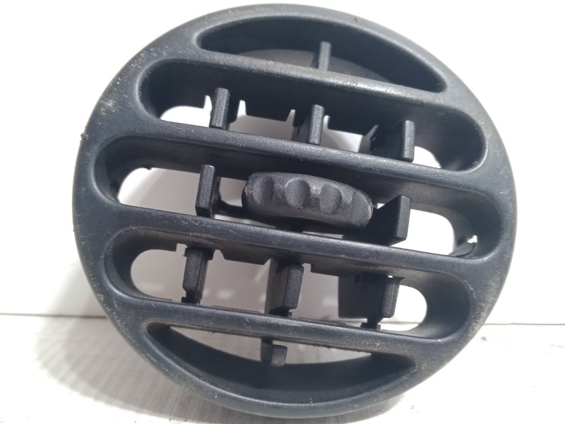 Recambio de aireador derecho para renault kangoo (kc0/1_) 1.5 dci (kc07) referencia OEM IAM   